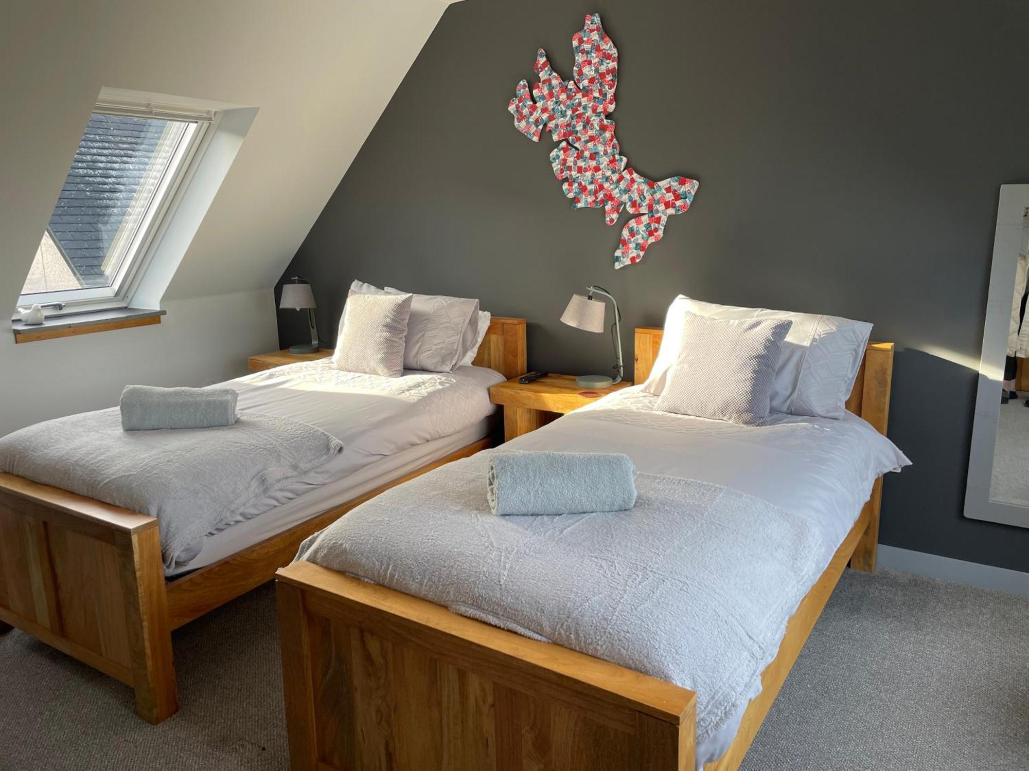 The Bridge B&B Kilmaluag Экстерьер фото